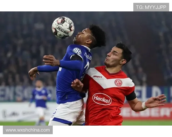 拿玻里与巴黎的足球对决:激情碰撞与战术较量的巅峰之战